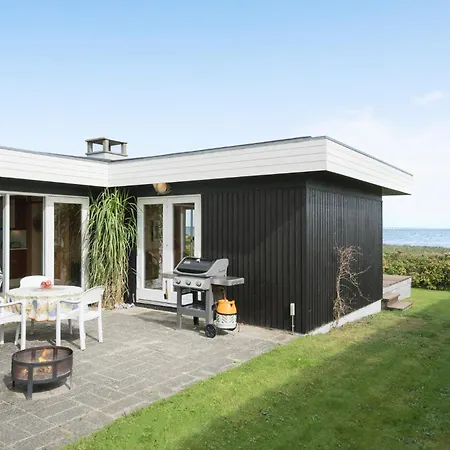 Hébergement de vacances 3 Bedroom Stunning In