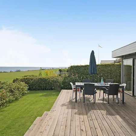 Hébergement de vacances 3 Bedroom Stunning In